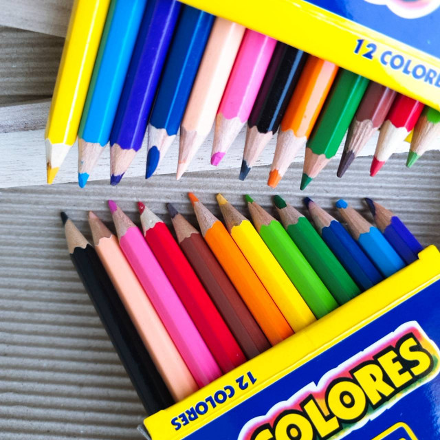 ✏️學生臨摹作品. . . #木顏色#pencil #coloredpencil #colorpencil #colorpencils  #colorpencilart #colorpencilsketch #colorpencildrawing #sketch…