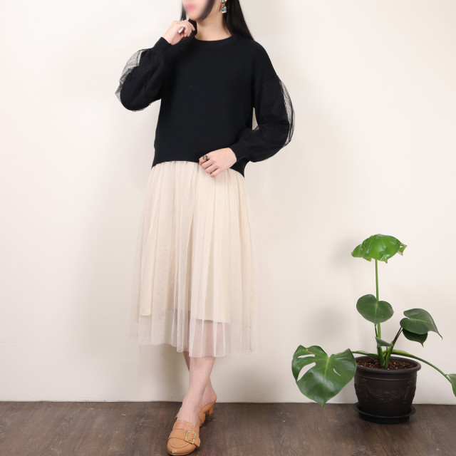 黑色細針織點點蕾絲泡泡袖 日本服飾品牌 文青質感日系風格Retro girl（レトロガール）