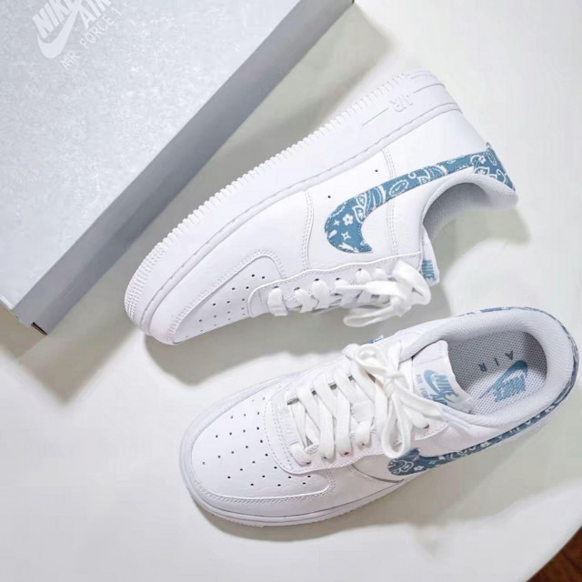 Nike WMNS Air Force 1 Low Paisley 07 Essential 女款變形蟲AF1 水藍