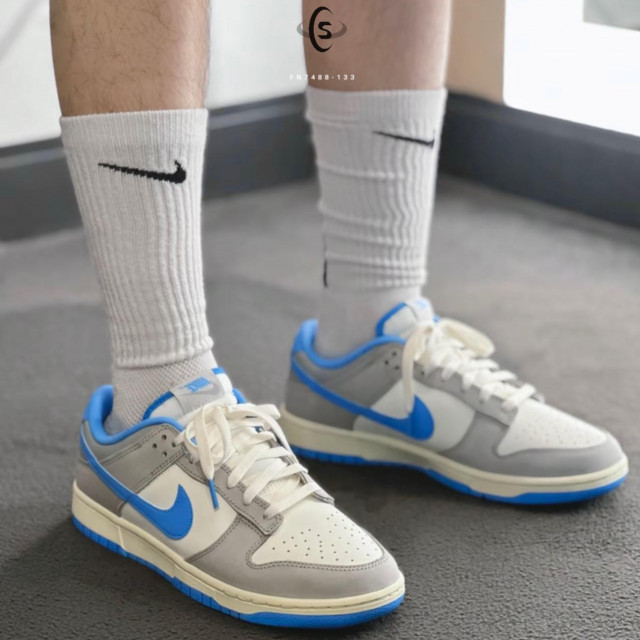 大熱門款】NIKE DUNK LOW Athletic Department 奶油煙灰藍勾休閒鞋